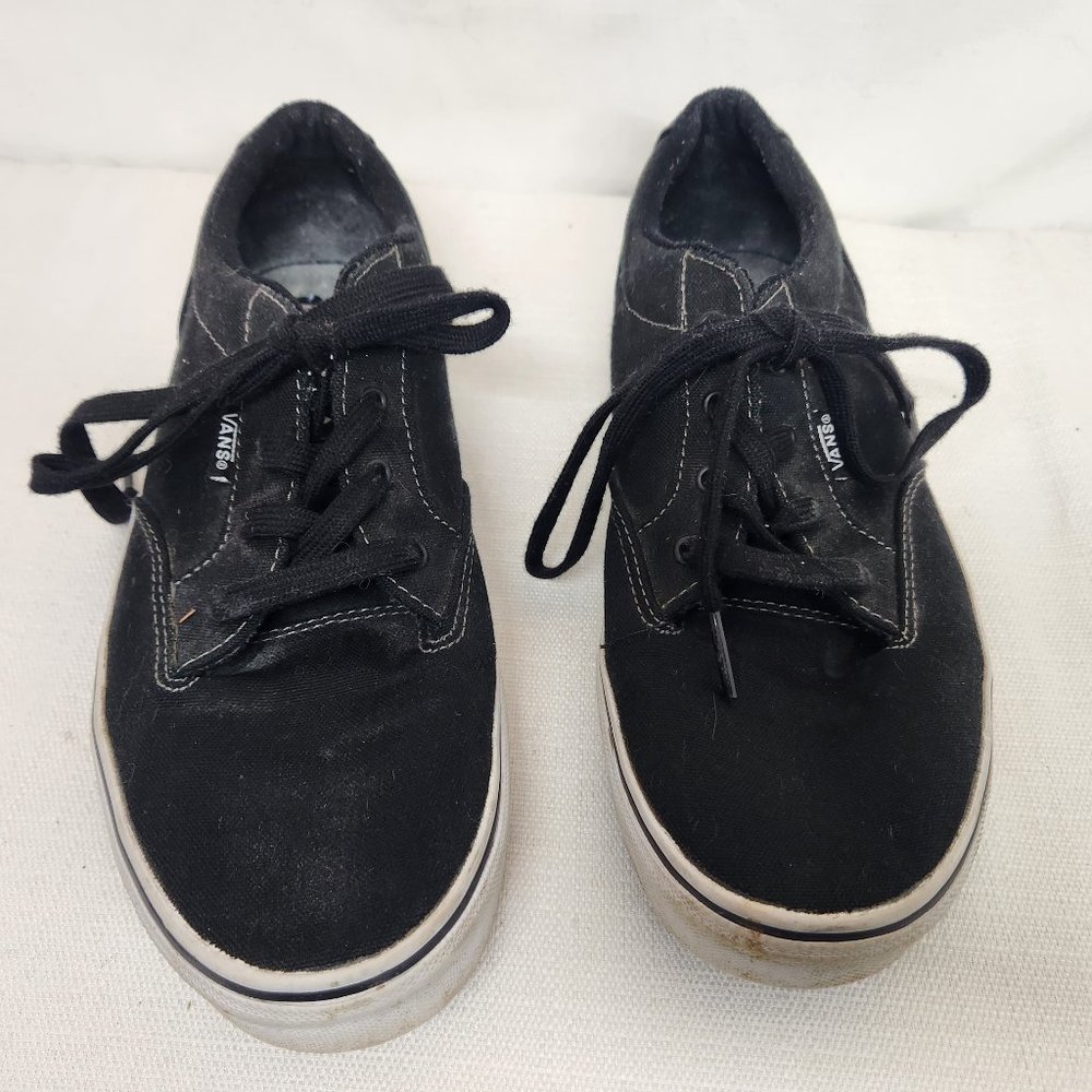 VANS Youth Size 7.0 Black Canvas Lace Up Sneakers Classic Skater